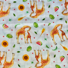 Load image into Gallery viewer, Baby muslin swaddle XL blanket giraffe - 120 cm
